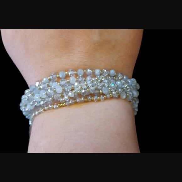 Loft 7 Strand Silver Tone Beaded Magnetic Clasp 6.5" Bracelet - Picture 1 of 6